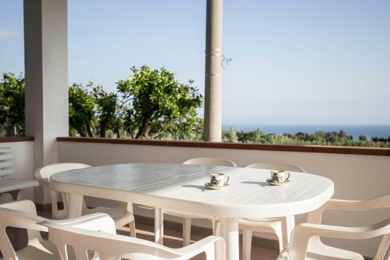 Villa Alice Capo Vaticano Extérieur photo